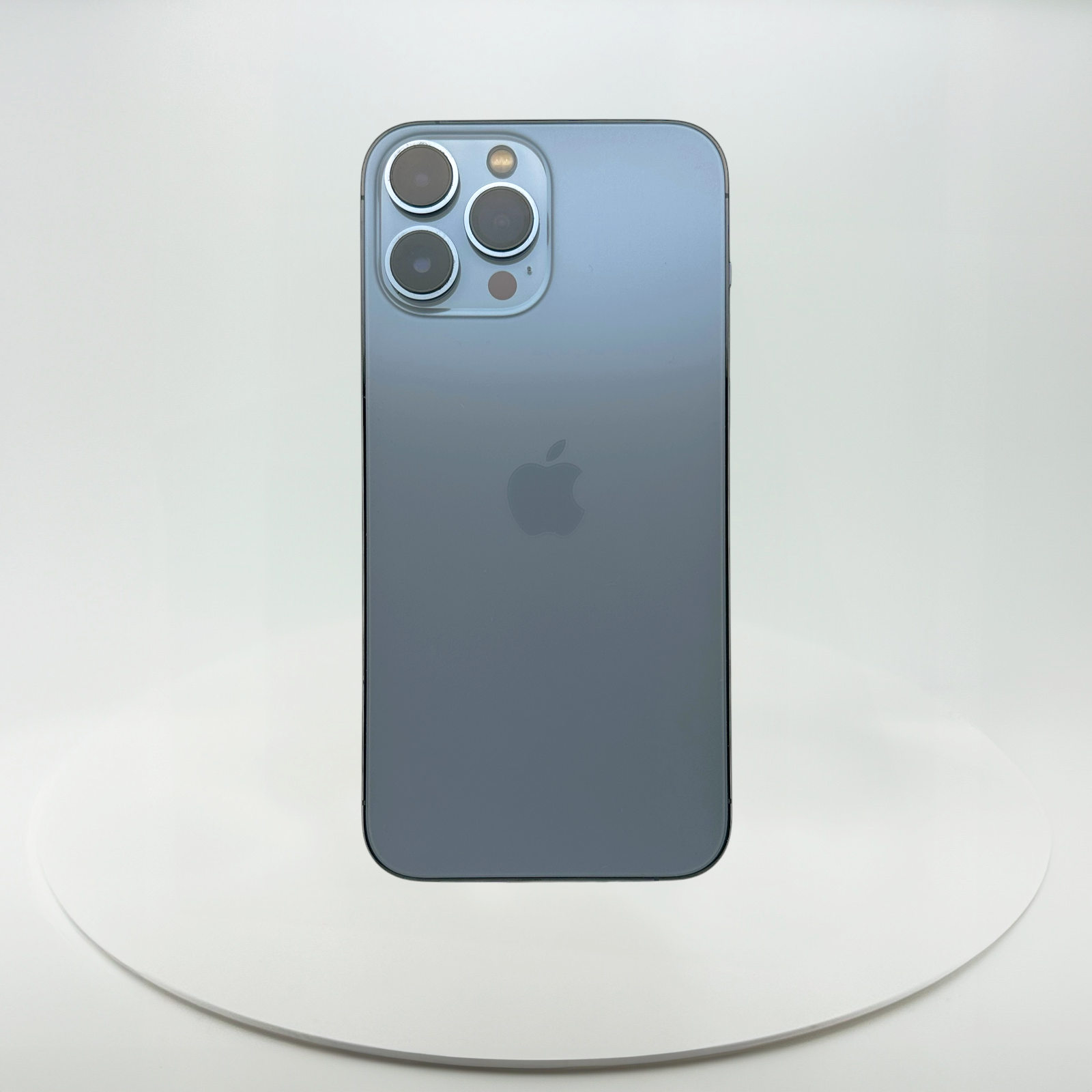 (中古手機) iPhone 13 Pro Max 512GB 天峰藍色,iReborn香港精選中古iPhone平台,提供iPhone 8至14 Pro Max多款型號,價格由$899起,支持免費預留及到店驗貨服務,享受安全購物體驗
