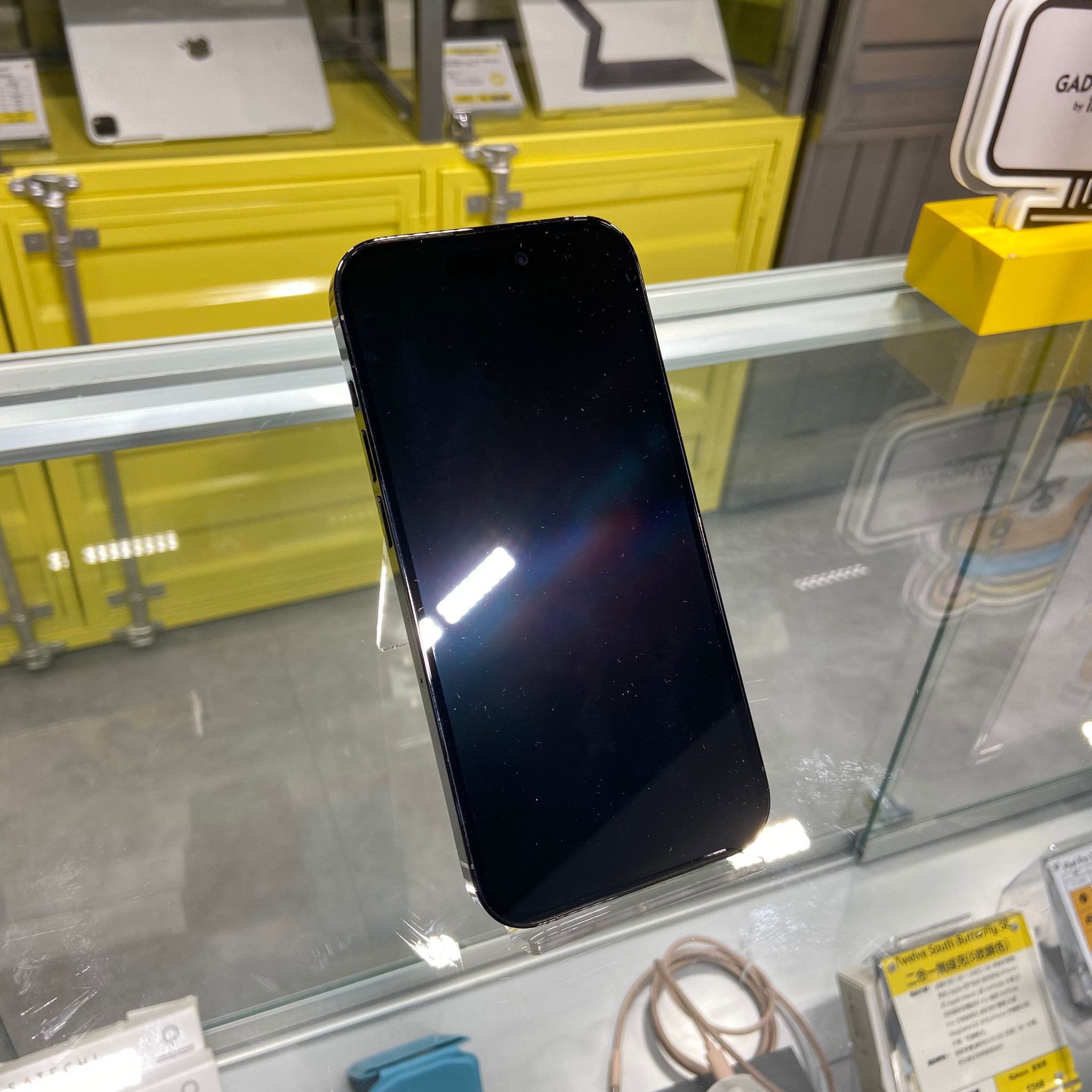(中古手機) iPhone 14 Pro 256GB (黑色)