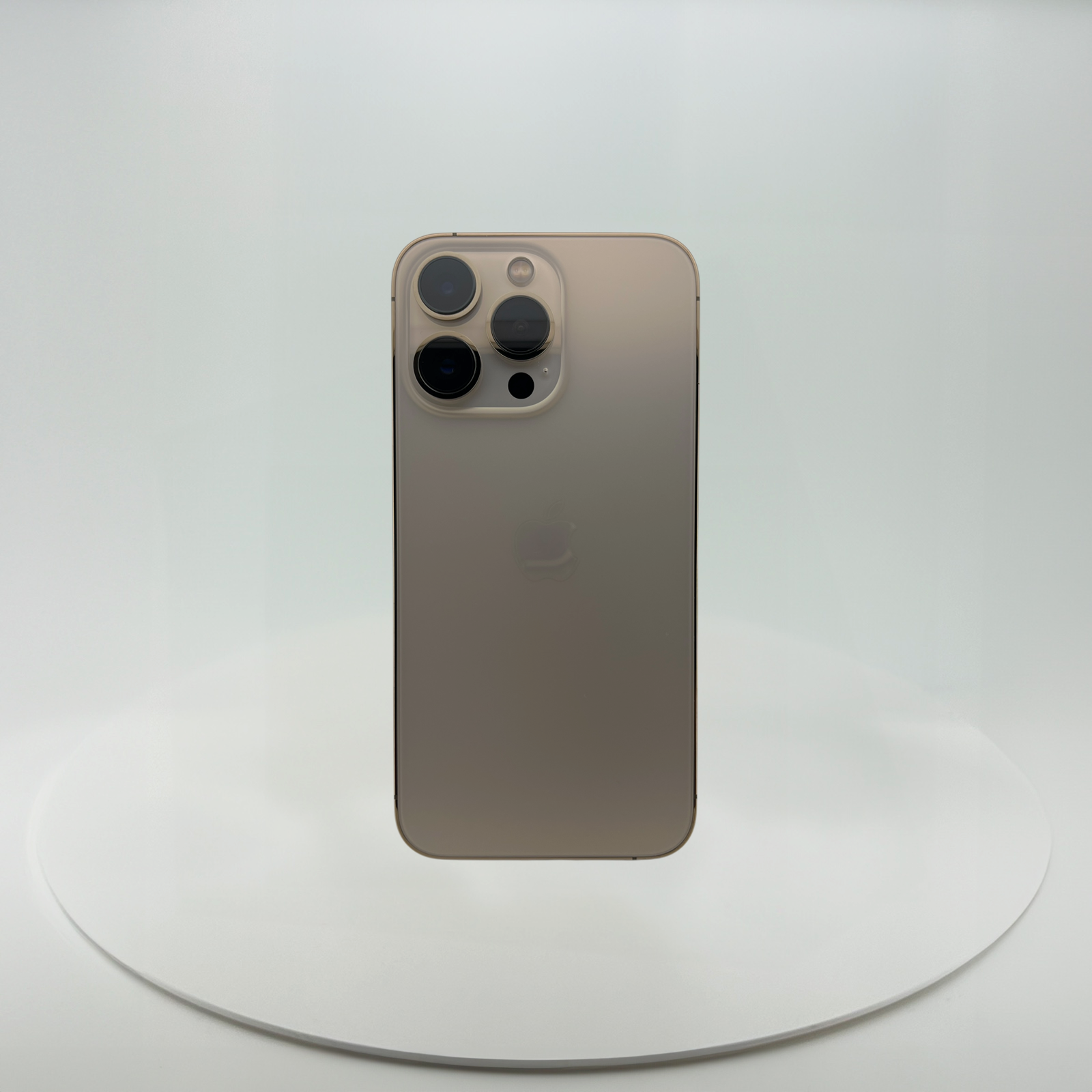 (中古手機) iPhone 13 Pro 256GB 金色，iReborn香港精選中古iPhone平台，提供iPhone 8至14 Pro Max多款型號，價格由$899起，支持免費預留及到店驗貨服務，享受安全購物體驗