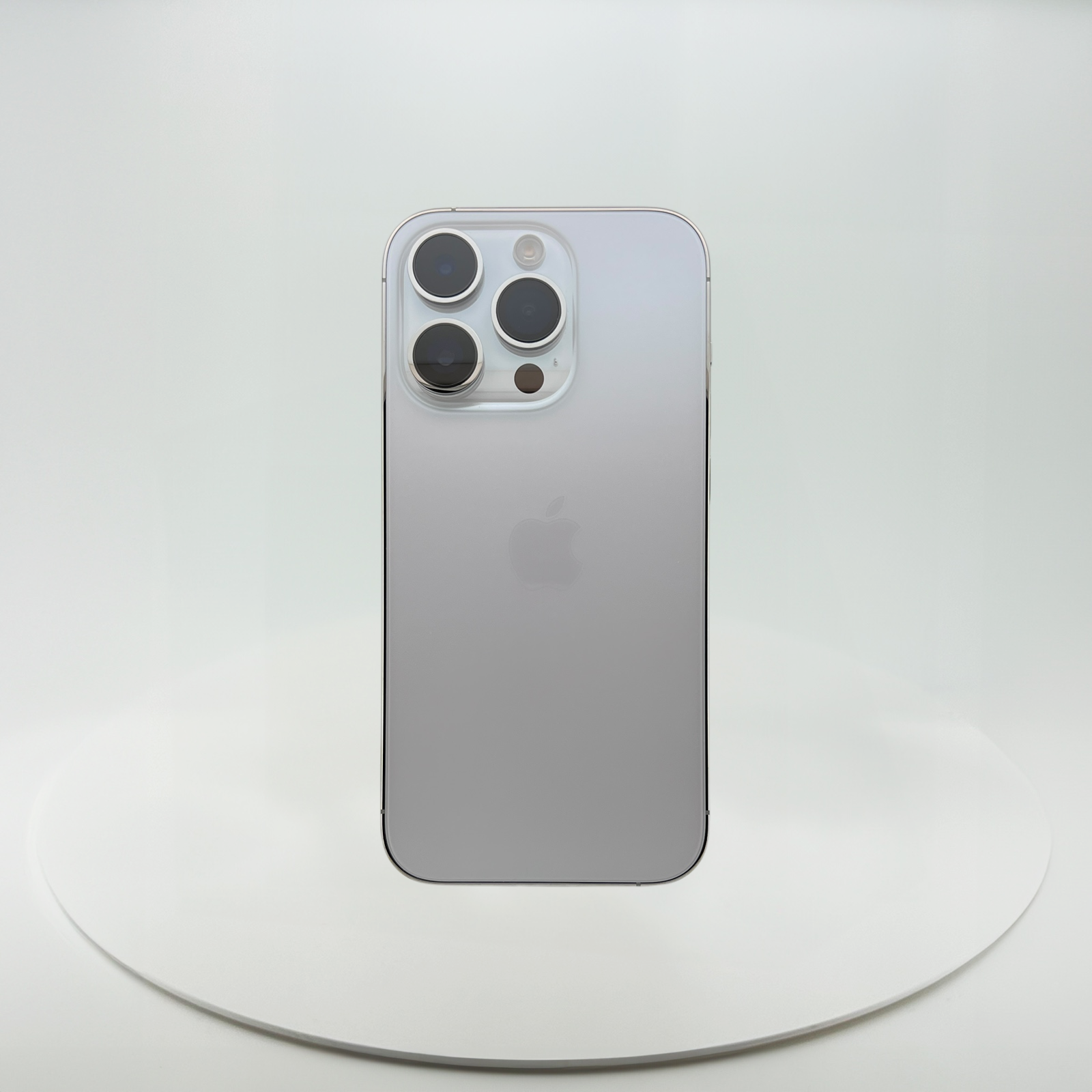 中古手機iPhone 14 Pro 512GB 銀色，iReborn香港精選中古iPhone平台，提供iPhone 8至14 Pro Max多款型號，價格由$899起，支持免費預留及到店驗貨服務，享受安全購物體驗