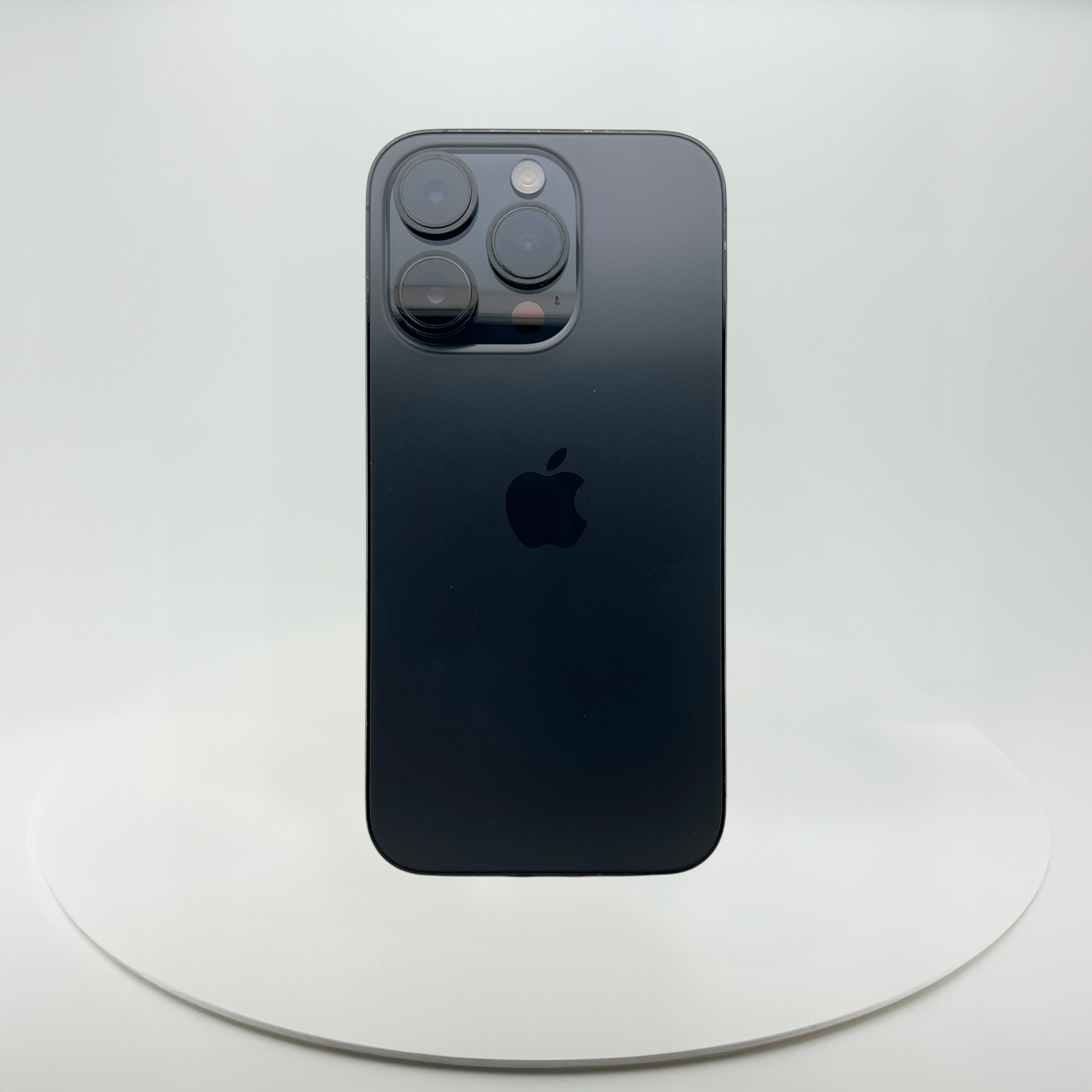 中古手機 iPhone 14 Pro 256GB 太空黑  ，iReborn香港精選中古iPhone平台，提供iPhone 8至14 Pro Max多款型號，價格由$899起，支持免費預留及到店驗貨服務，享受安全購物體驗