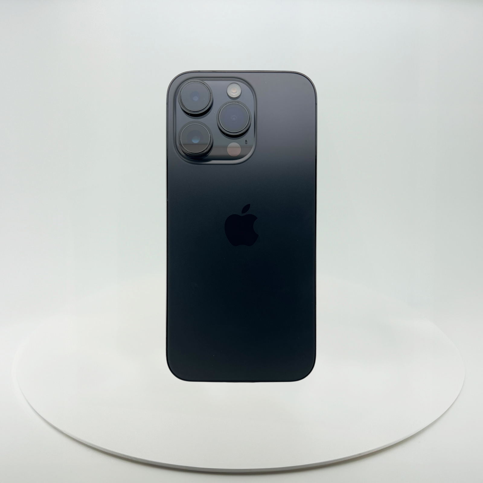中古手機 iPhone 14 Pro 256GB 太空黑  ，iReborn香港精選中古iPhone平台，提供iPhone 8至14 Pro Max多款型號，價格由$899起，支持免費預留及到店驗貨服務，享受安全購物體驗