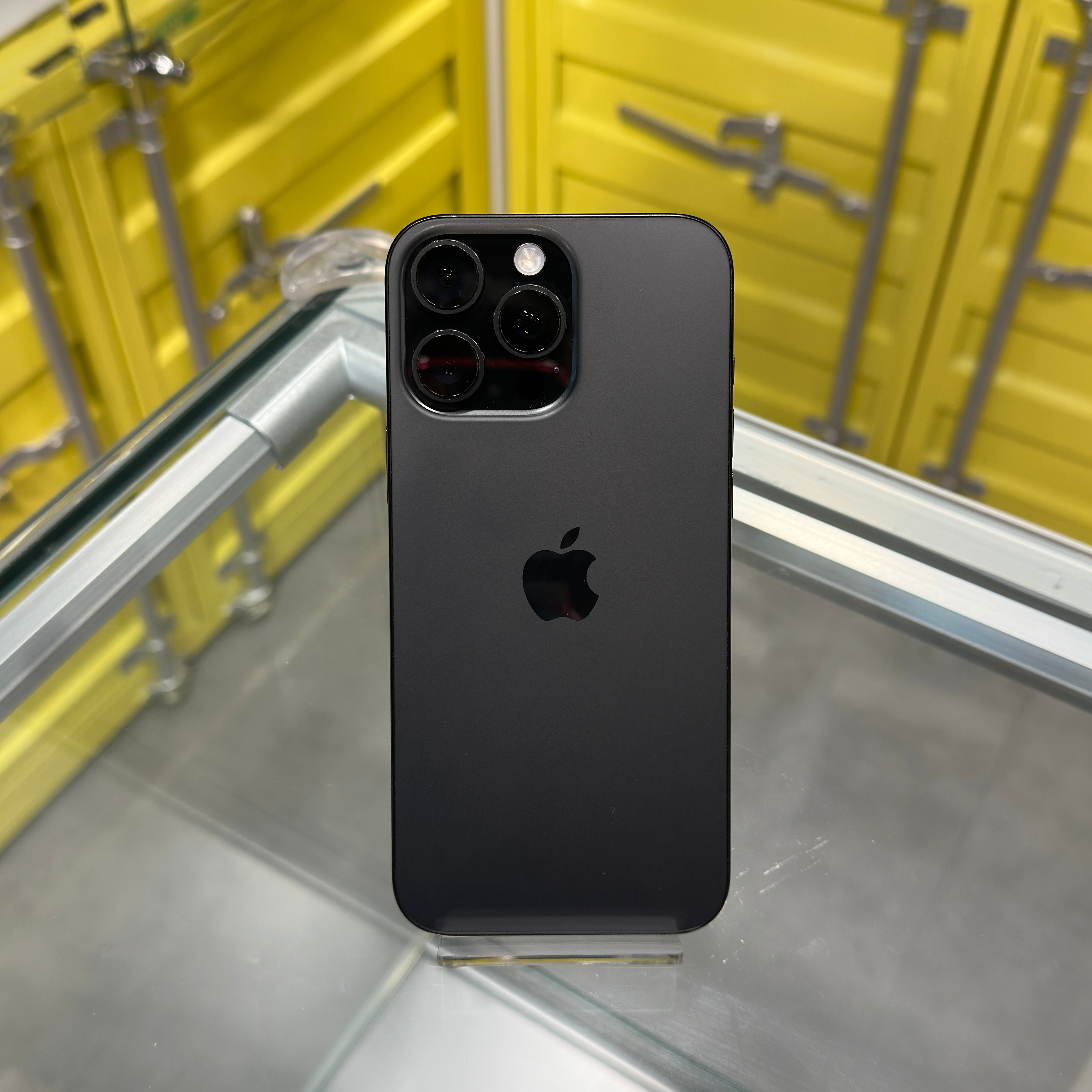 (中古手機)  iPhone 16 Pro Max 256GB (黑色)