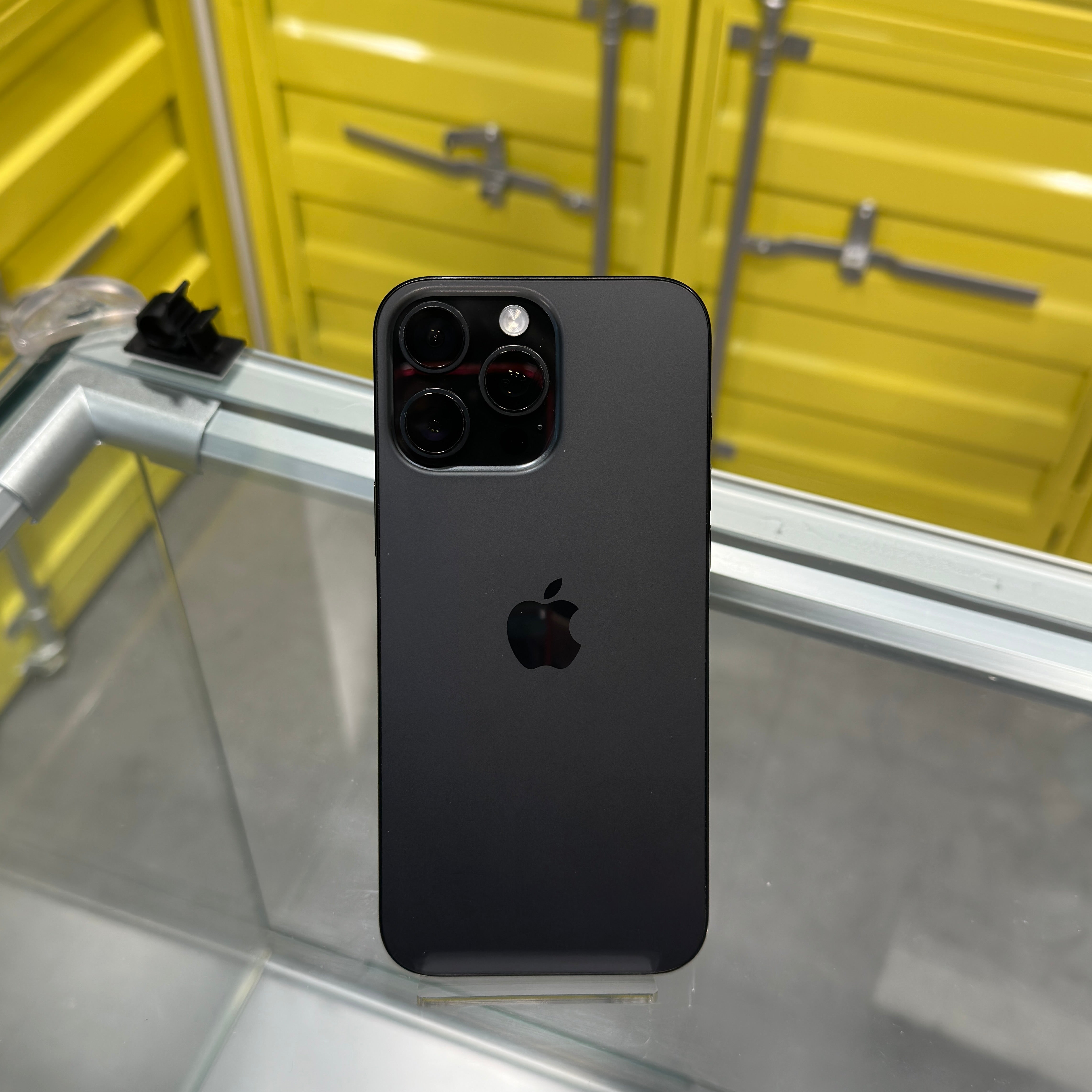 (中古手機)  iPhone 16 Pro Max 256GB (黑色)