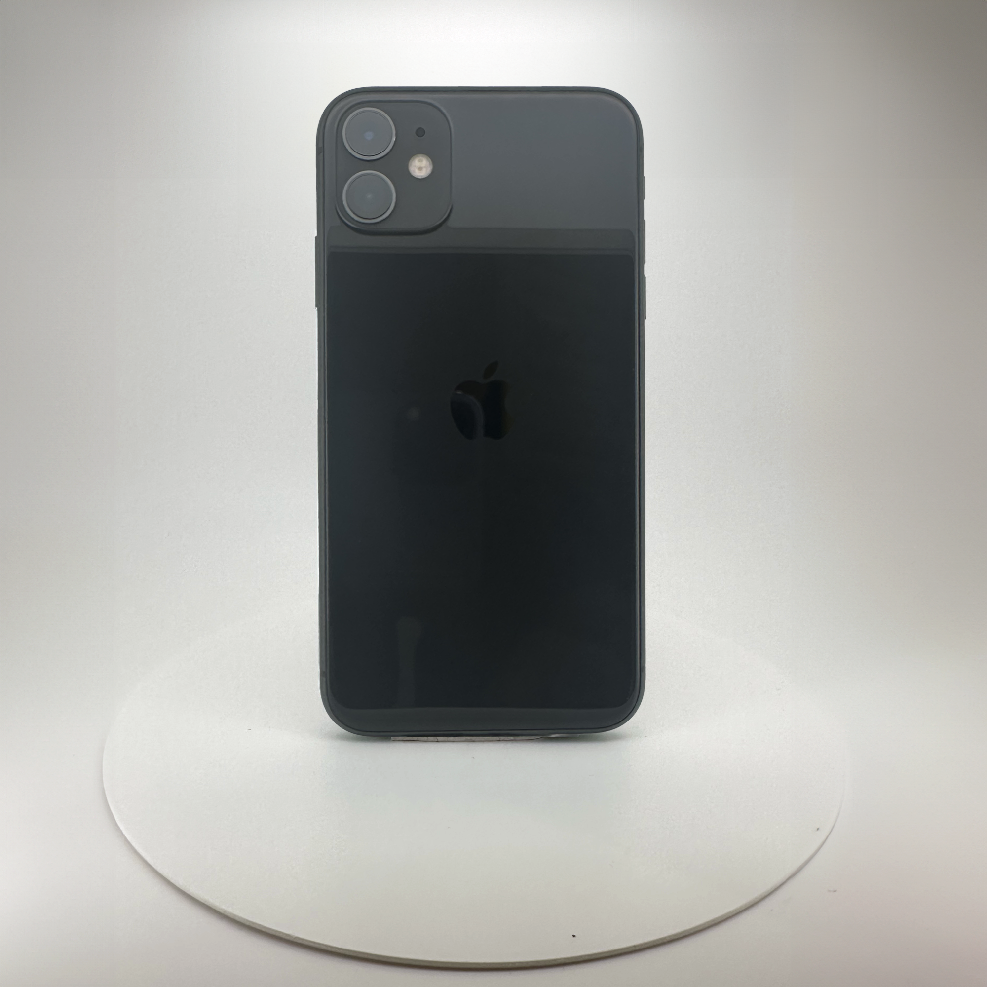 (中古手機) iPhone 11 128GB 黑色，iReborn香港精選中古iPhone平台，提供iPhone 8至14 Pro Max多款型號，價格由$899起，支持免費預留及到店驗貨服務，享受安全購物體驗