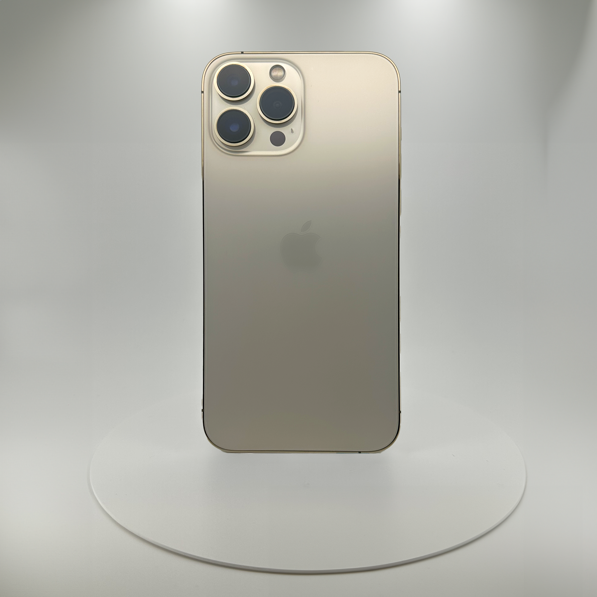 (中古手機) iPhone 13 Pro Max 256GB 金色，iReborn香港精選中古iPhone平台，提供iPhone 8至14 Pro Max多款型號，價格由$899起，支持免費預留及到店驗貨服務，享受安全購物體驗